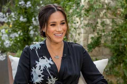 Meghan Markle’s Oprah Tell-All Interview Dress Named Fashion Museum’s 2021 Dress of the Year!