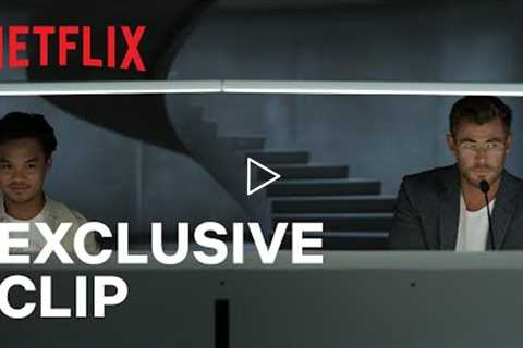 Spiderhead | Chris Hemsworth | Exclusive Clip | Netflix Geeked Week