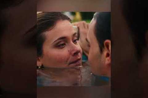 Kisses in the pool be like... | Culpa Mía