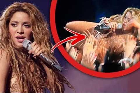 Top 10 Craziest VMA Moments Of All Time
