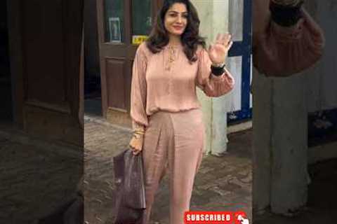 #raveenatandon  spotted Bandra #bollywood #youtubeshort  #shortvideo  #vairalshort #shorts #short